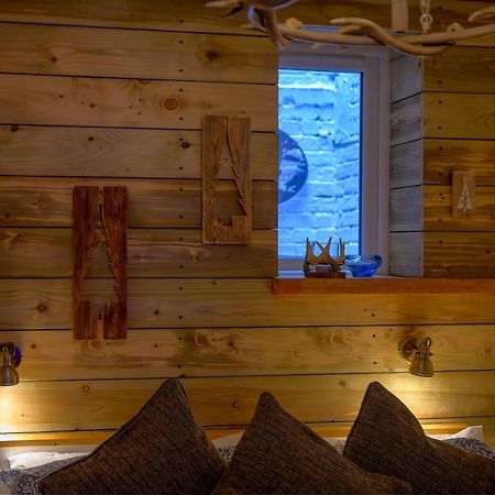 Anastasia'S Secret! Cupar Swiss Alpine Style Apartment Εξωτερικό φωτογραφία