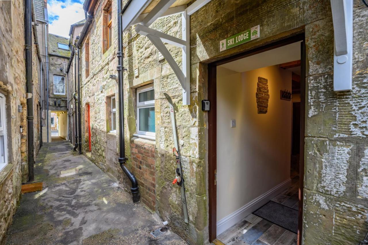 Anastasia'S Secret! Cupar Swiss Alpine Style Apartment Εξωτερικό φωτογραφία